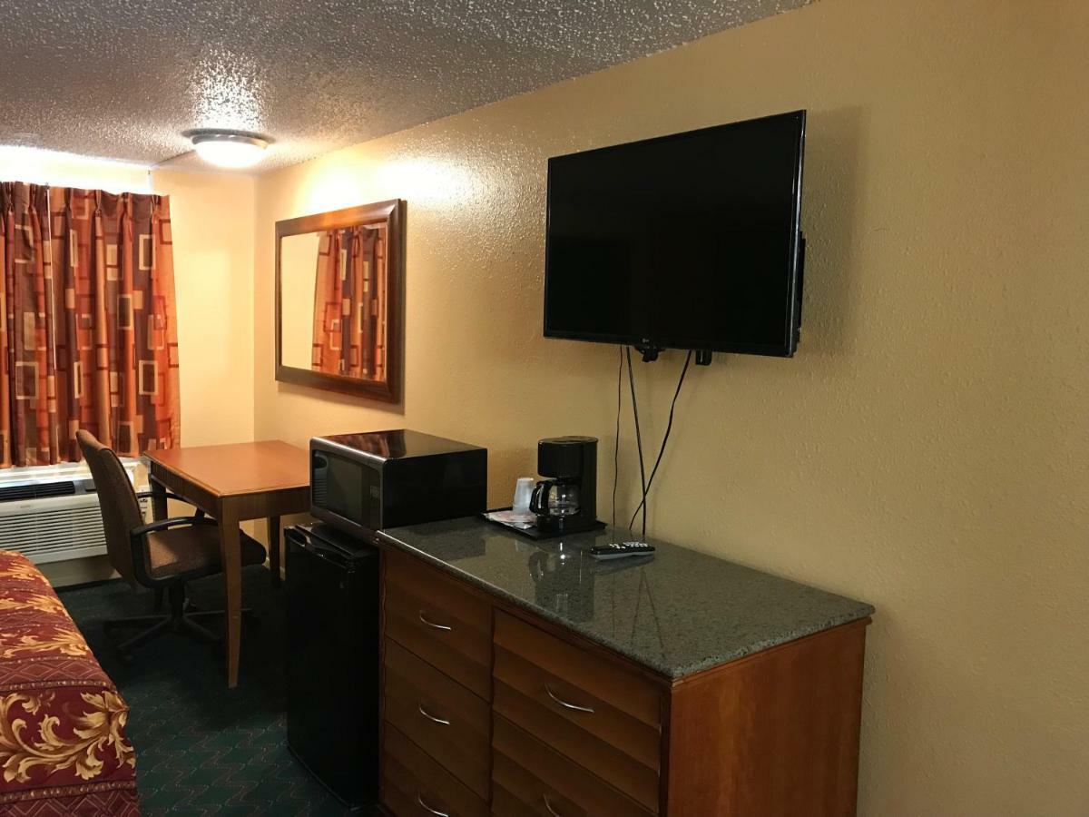 Travel Inn Weatherford Экстерьер фото